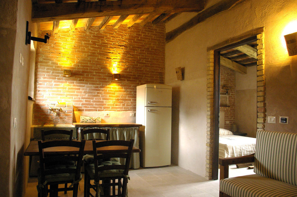B&B Casale Di Poggioferro Scansano Δωμάτιο φωτογραφία